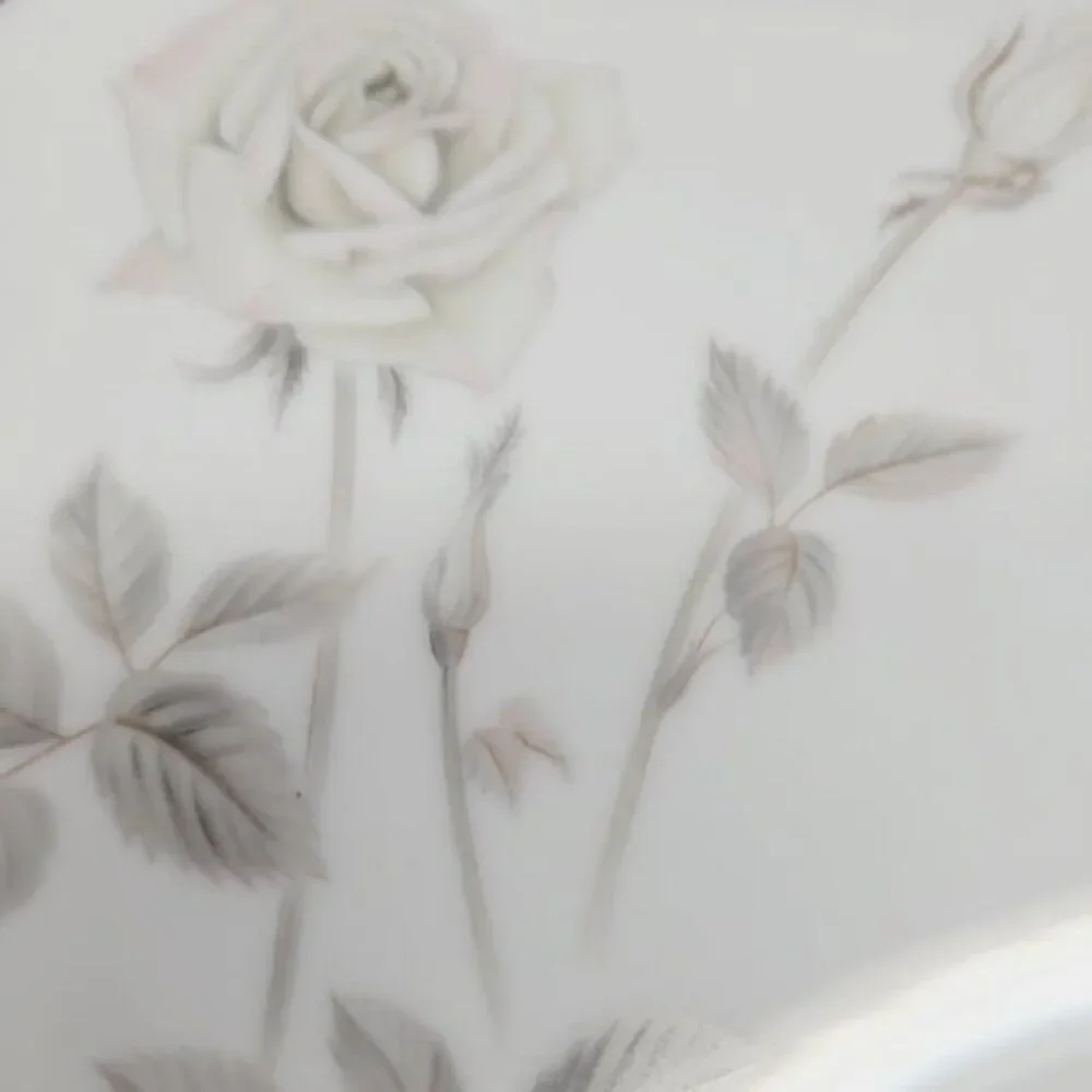 Unbranded noritake china